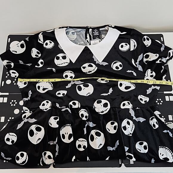 Torrid Disney The Nightmare Before Christmas Velvet Dress Plus Size 3 | 22-24 - Picture 11 of 15